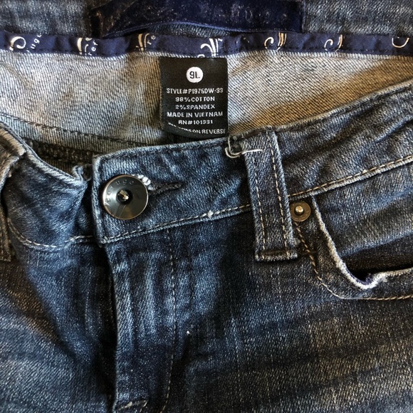 Women’s Dark Wash Refuge Jeans - Picture 3 of 3